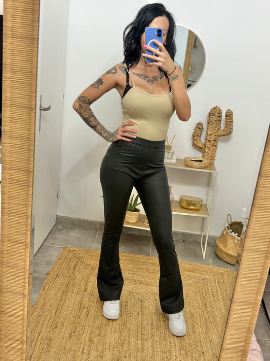 Pantalon simili